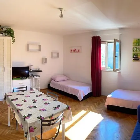 Erika Apartment